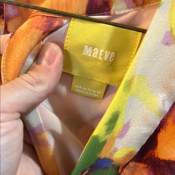 Floral Midi Dress in Multicolor - Picture 4 of 5